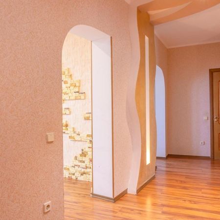 Big Studio Apartment Near River Mall Kiev Exterior foto